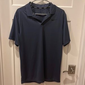 Nike Golf men’s medium Polo! Beautiful dusty blue!